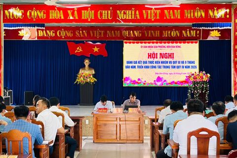 UBND phường Điện Bàn Đông tổ chức Hội nghị đánh giá kết quả thực hiện nhiệm vụ quý III và 9 tháng đầu năm, triển khai công tác trọng tâm quý IV năm 2026