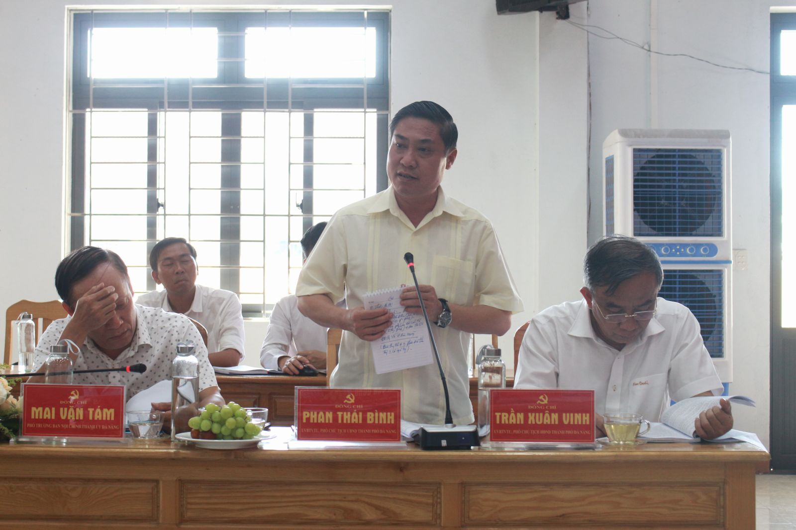 Phó Chủ tịch UBND thành phố Phan Thái Bình phát biểu